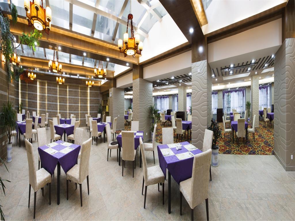 New West Street Hotel - Grand Wing Yangshuo Exterior photo